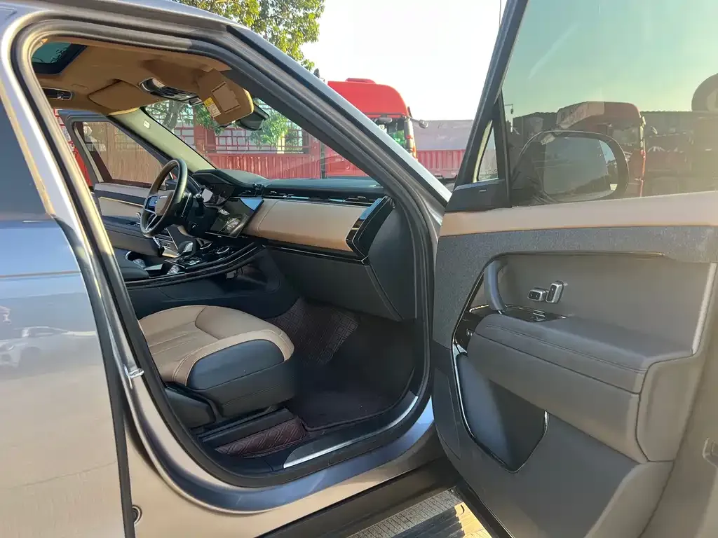 Land Rover Sport 2023 из CN, фото 3