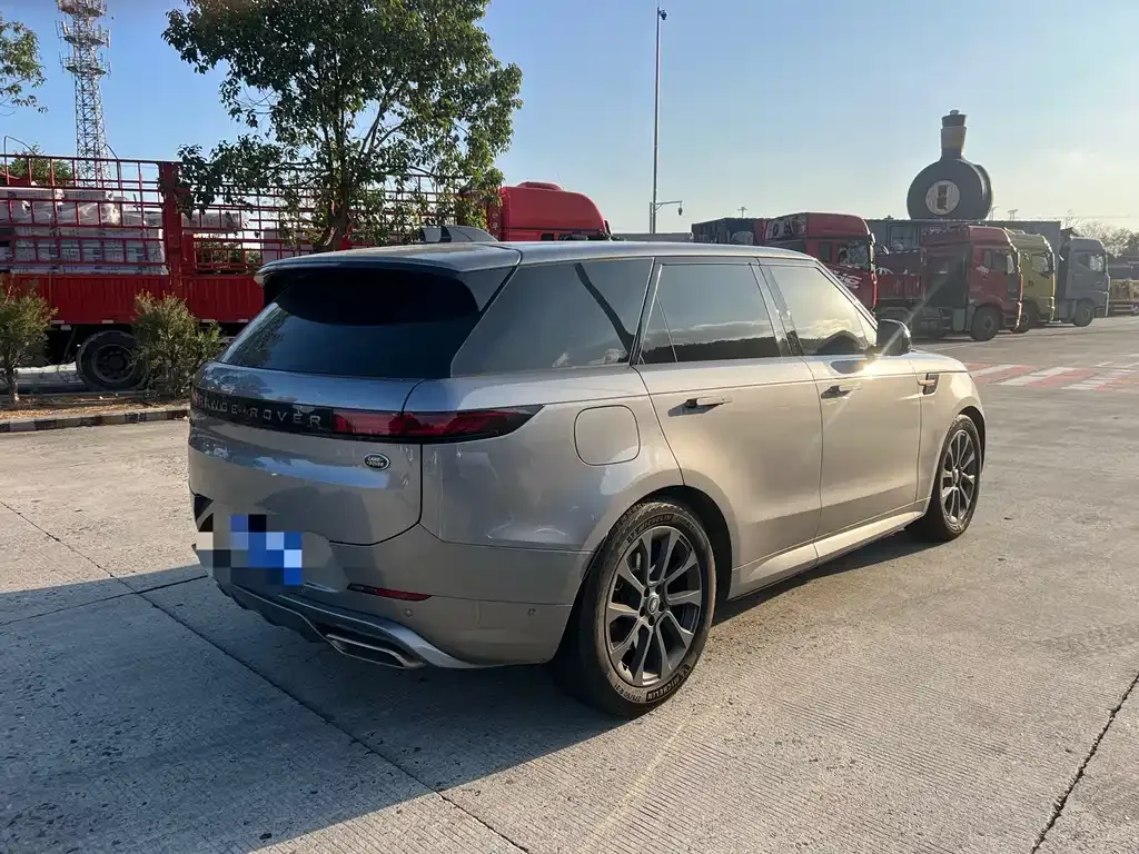 Land Rover Sport 2023 из CN, фото 8