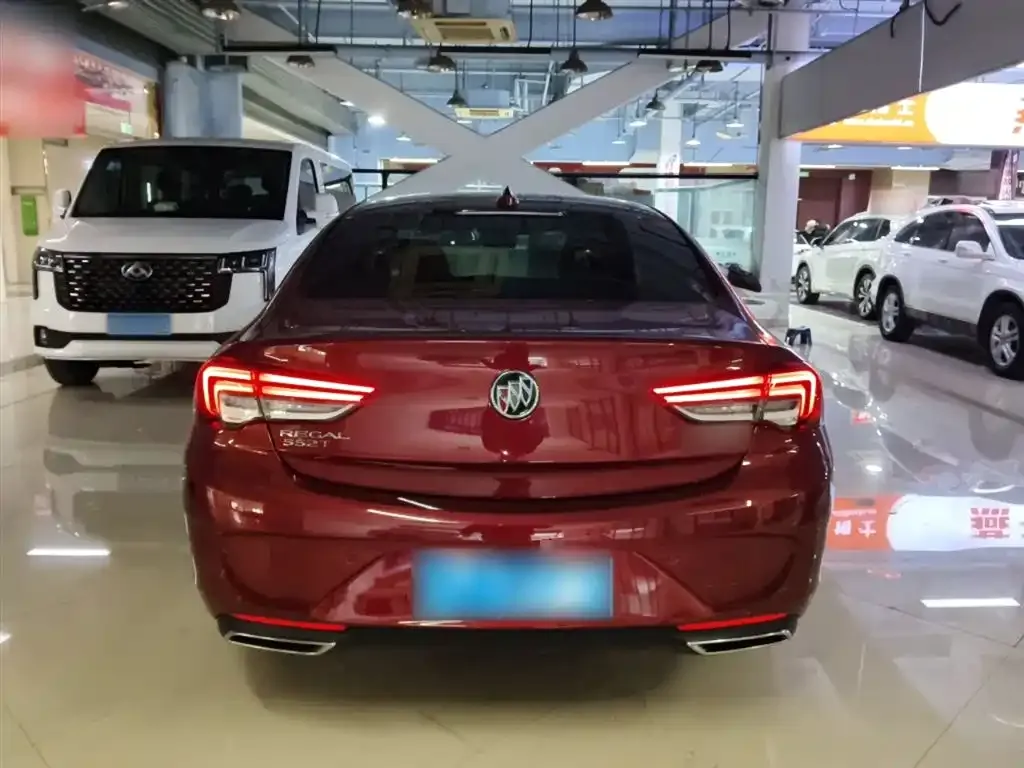 Buick Regal 2022 из CN, фото 3