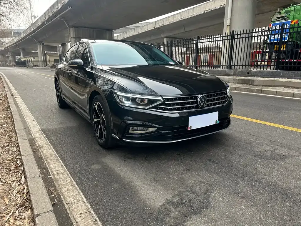 Volkswagen Magotan 2023 из CN, фото 3