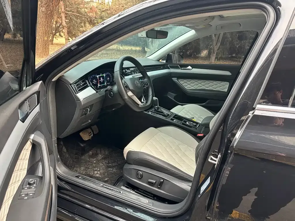 Volkswagen Magotan 2023 из CN, фото 10