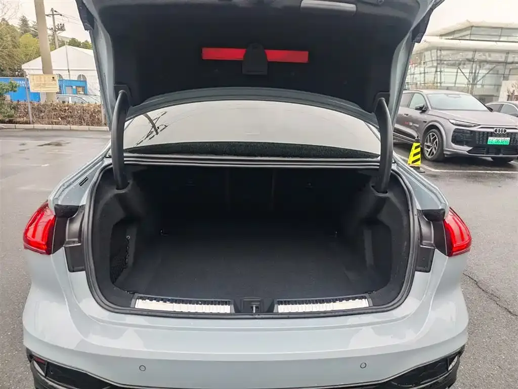 Audi A5L 2025 из CN, фото 6