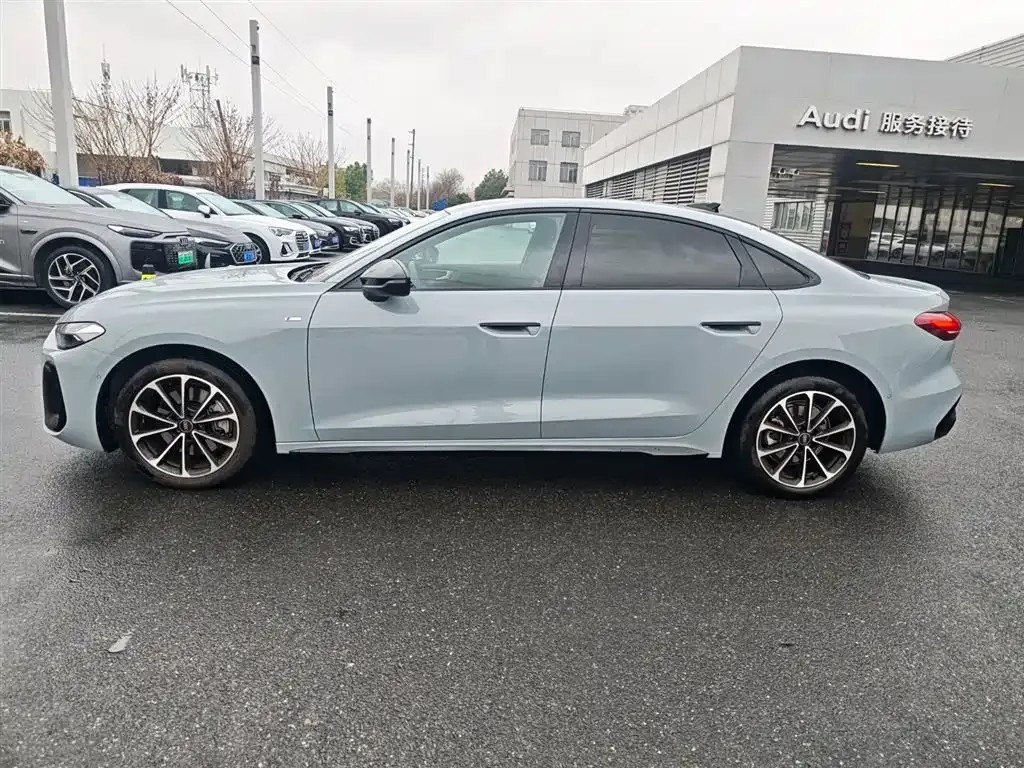Audi A5L 2025 из CN, фото 10