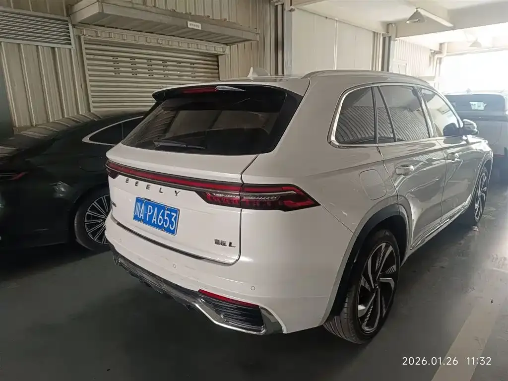 Geely Xingyue L 2024 из CN, фото 2