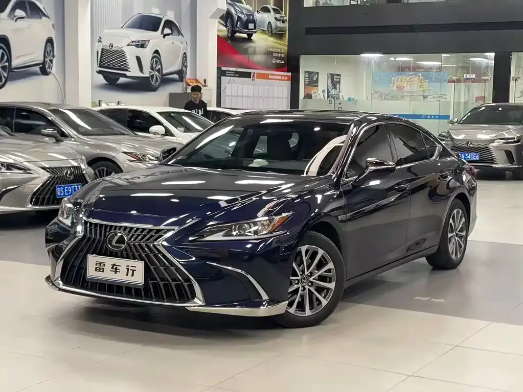 Lexus ES 2022 из CN, фото 1