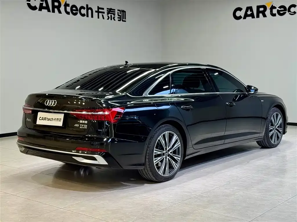 Audi A6L 2024 из CN, фото 9