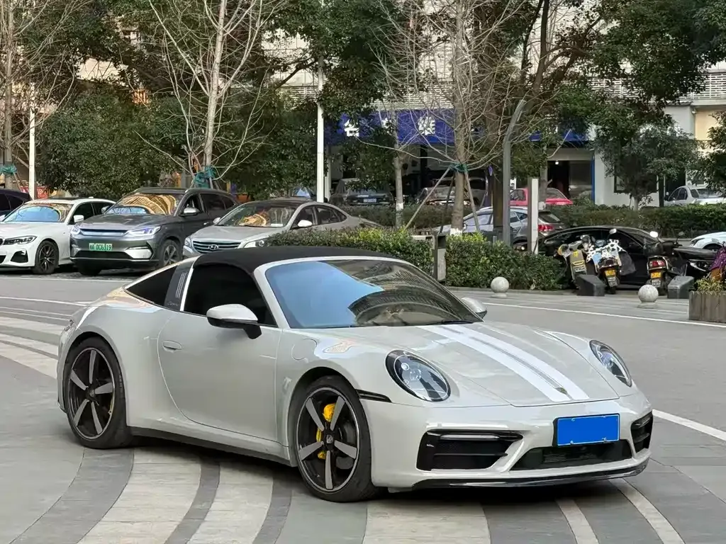 Porsche 911 2022 из CN, фото 7