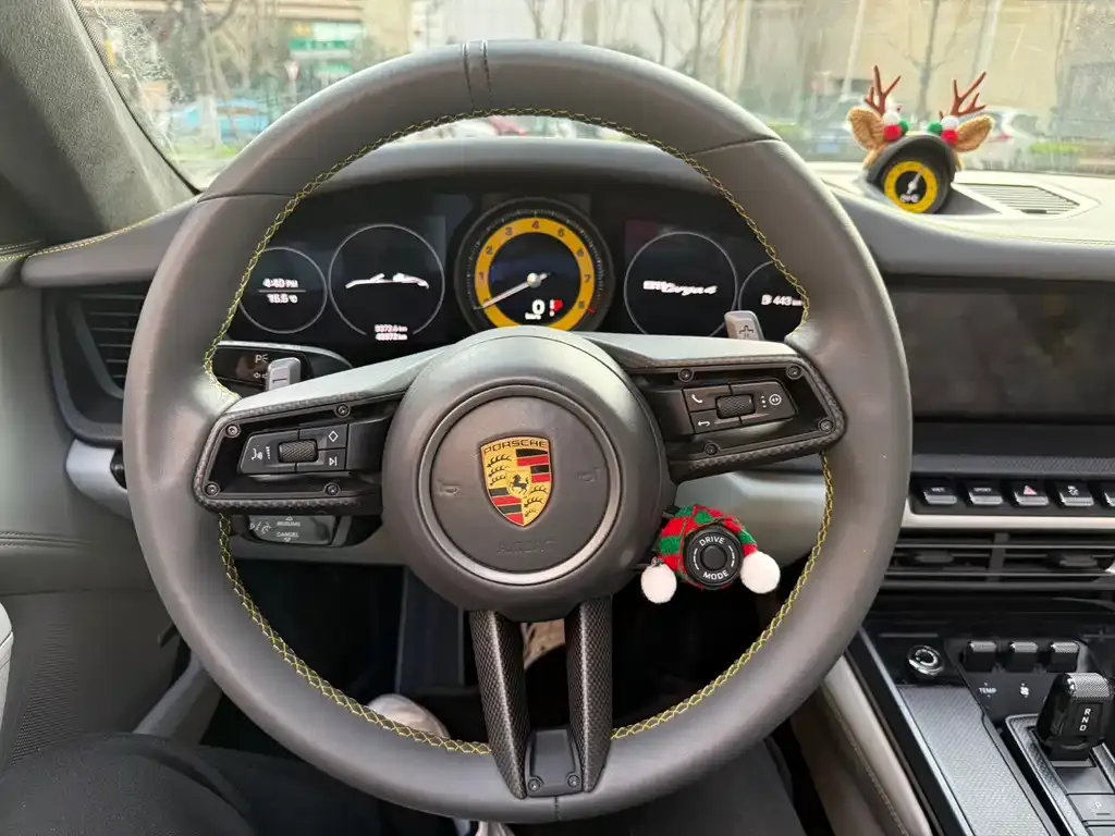 Porsche 911 2022 из CN, фото 3