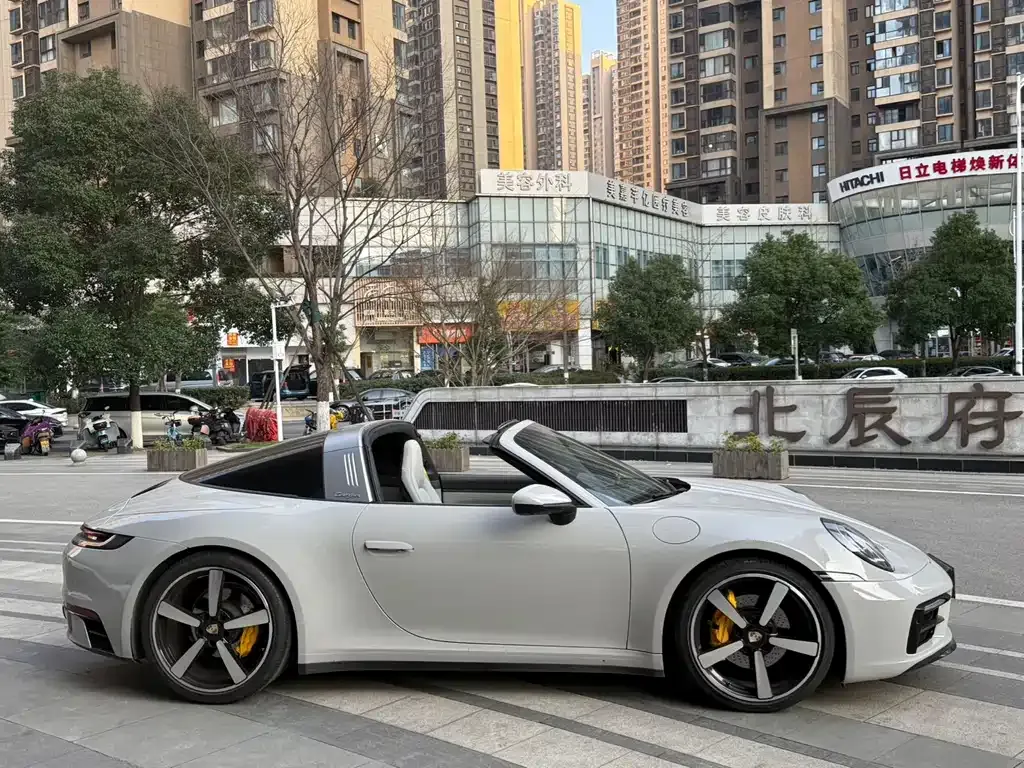 Porsche 911 2022 из CN, фото 10