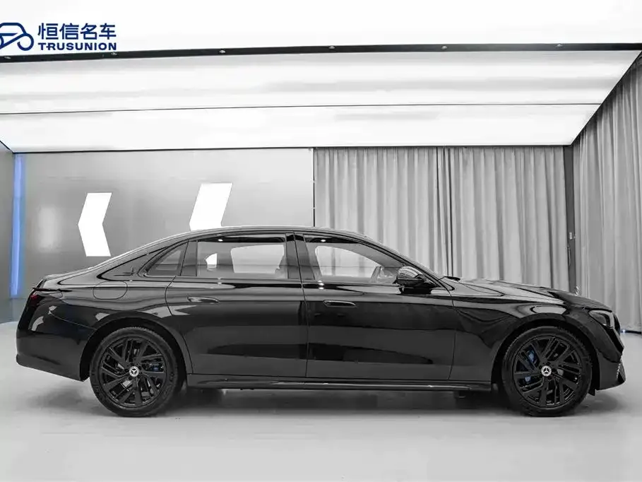 Mercedes-Benz E-Class 2024 из CN, фото 5
