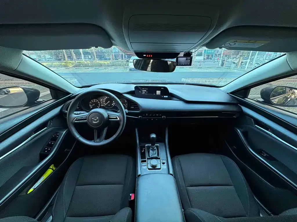 Mazda 3 Axela 2022 из CN, фото 9