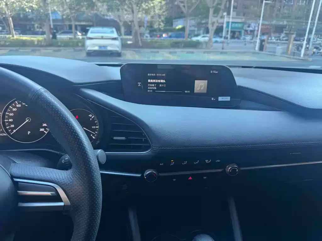 Mazda 3 Axela 2022 из CN, фото 3
