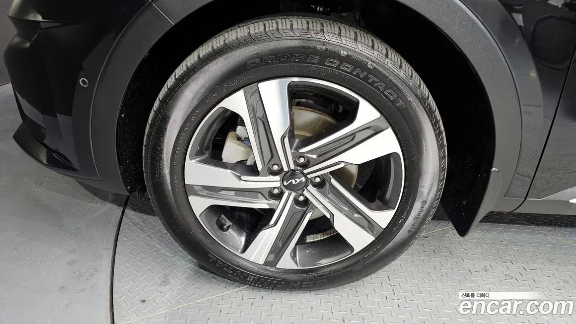 Kia Sorento — фото 6