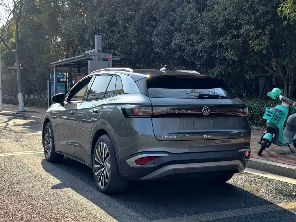 Volkswagen ID.4 X 2023 из CN, фото 4