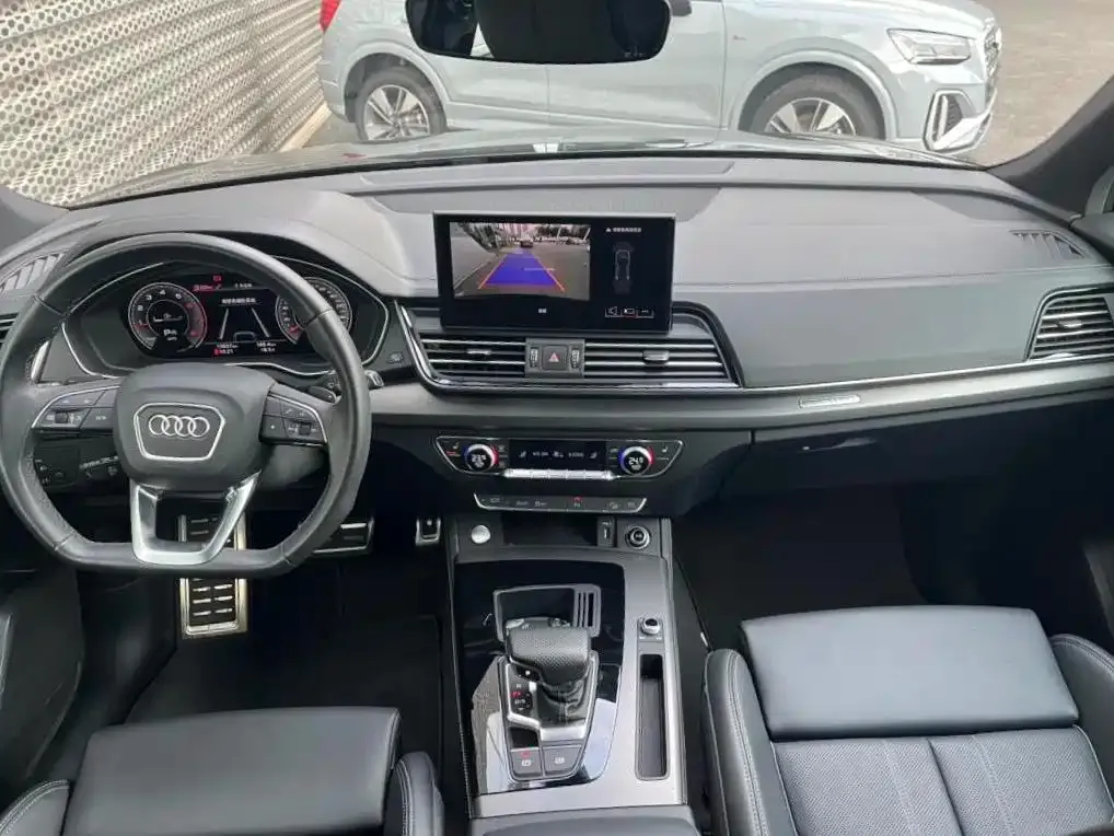 Audi Q5L 2024 из CN, фото 6
