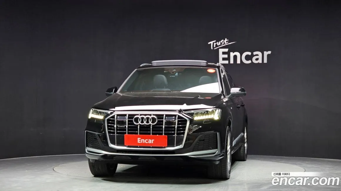 Audi Q7 2022 из KR, фото 2