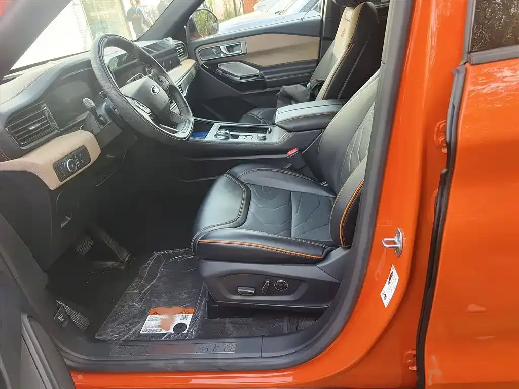 Ford Explorer 2024 из CN, фото 10