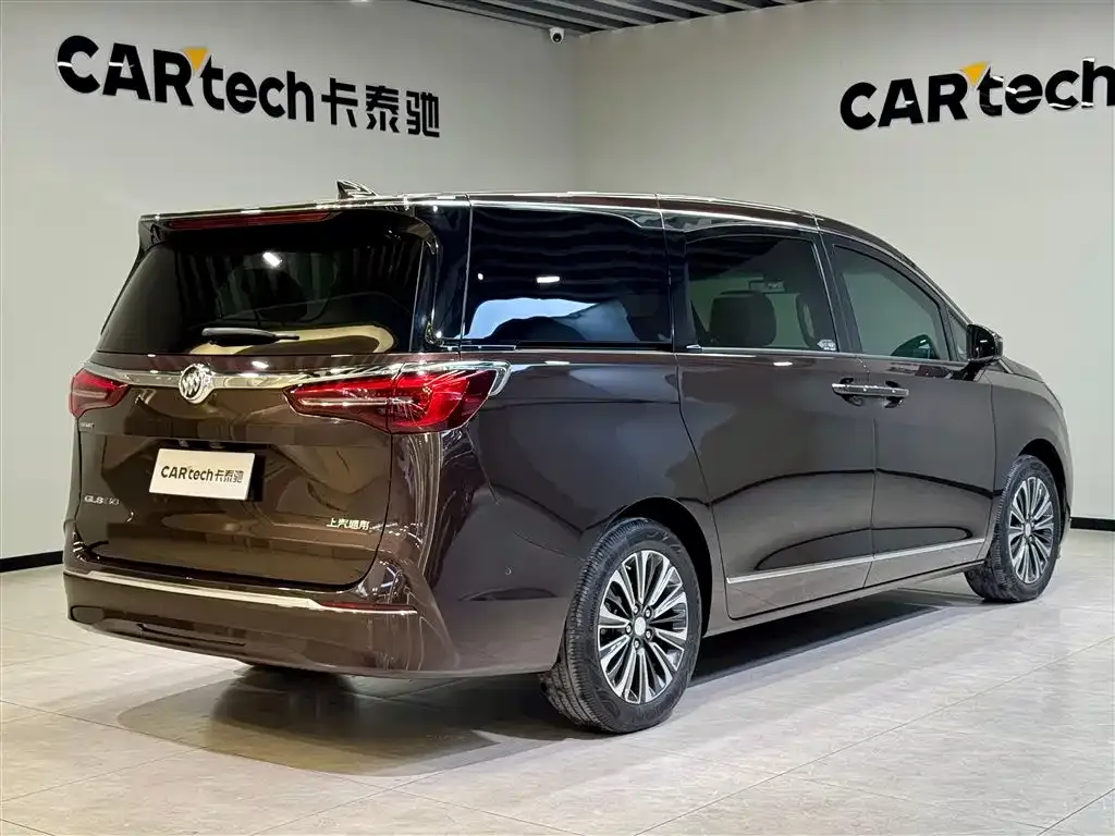 Buick GL8 2021 из CN, фото 3