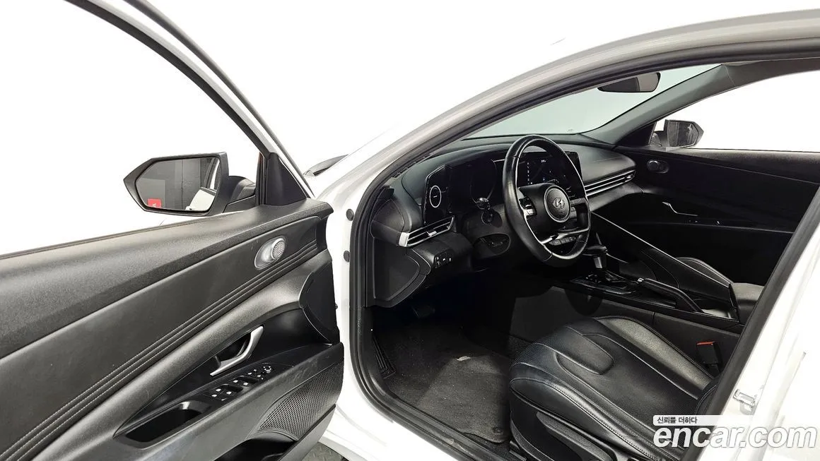 Hyundai AVANTE 2022 из KR, фото 8