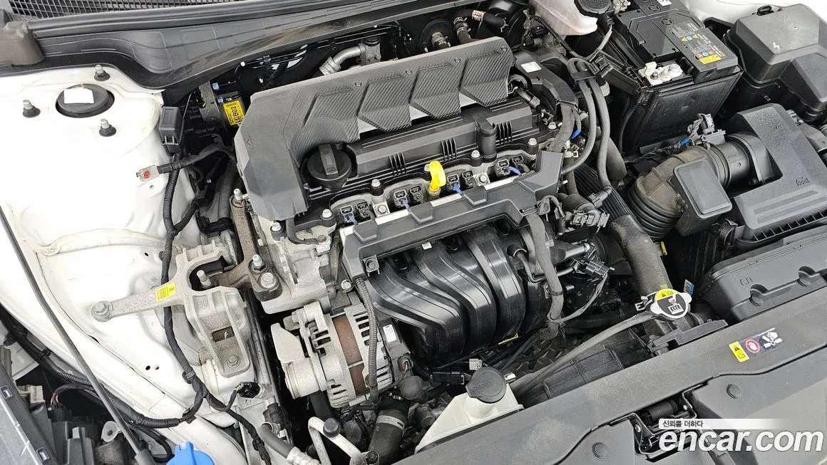 Hyundai AVANTE 2022 из KR, фото 9