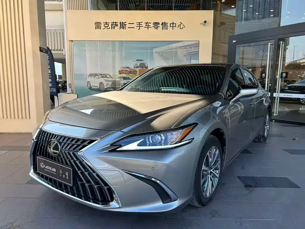 Lexus ES 2024 из CN, фото 1