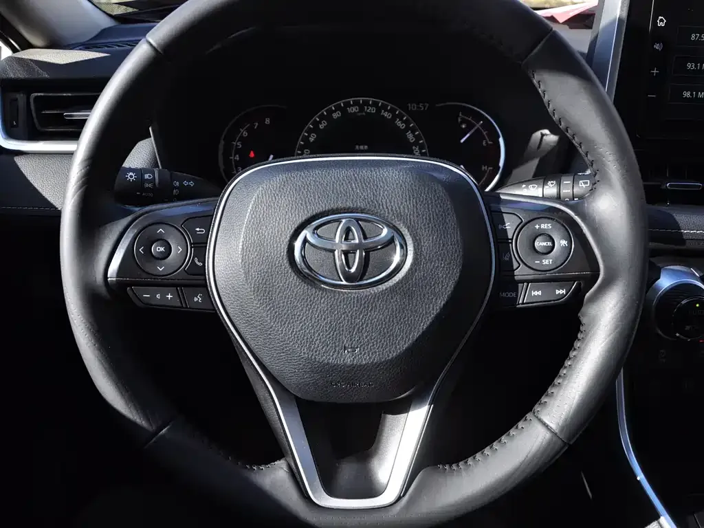 Toyota RAV4 2021 из CN, фото 9