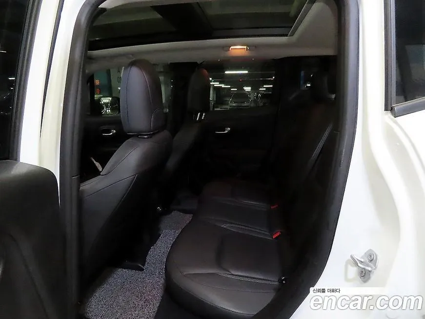 Jeep Renegade 2021 из KR, фото 2