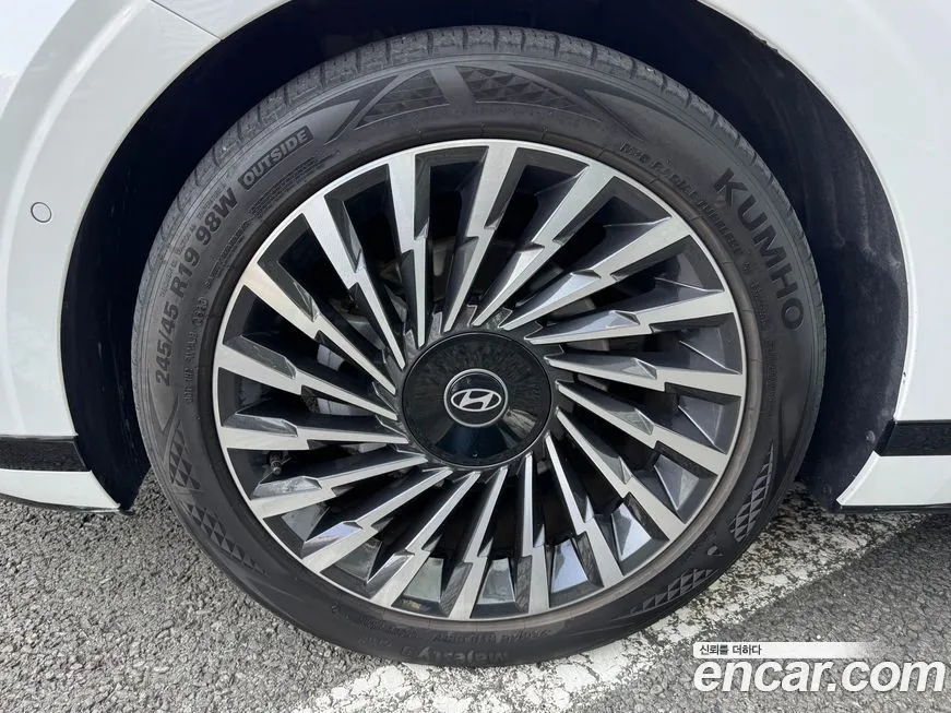 Hyundai Grandeur — фото 10