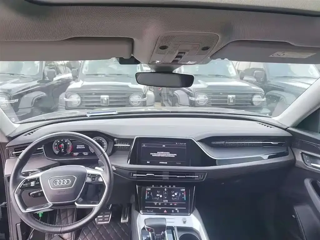 Audi Q6 2023 из CN, фото 4