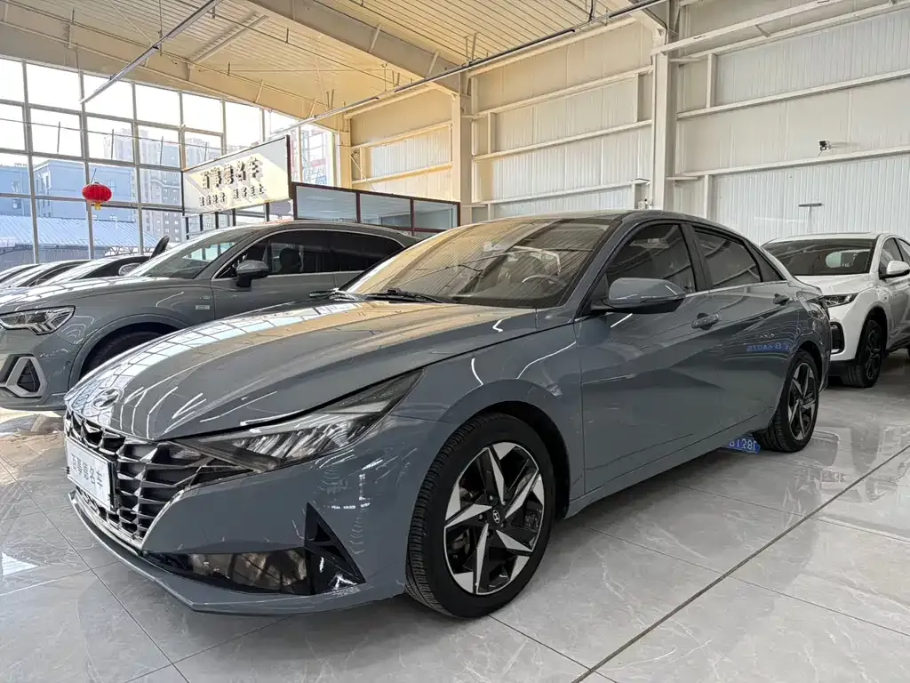 Hyundai Elantra 2021 из CN, фото 1