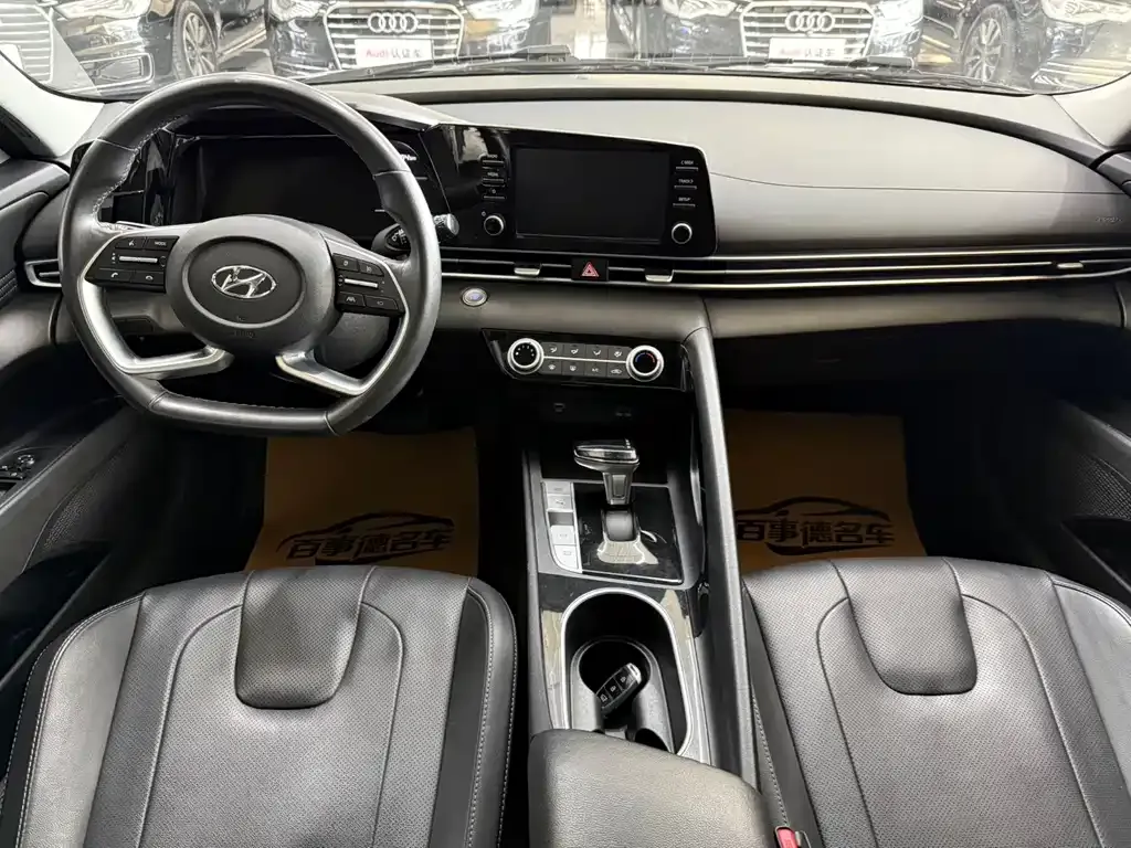 Hyundai Elantra 2021 из CN, фото 2