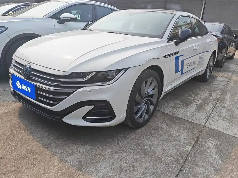 Volkswagen CC 2024 из CN, фото 1