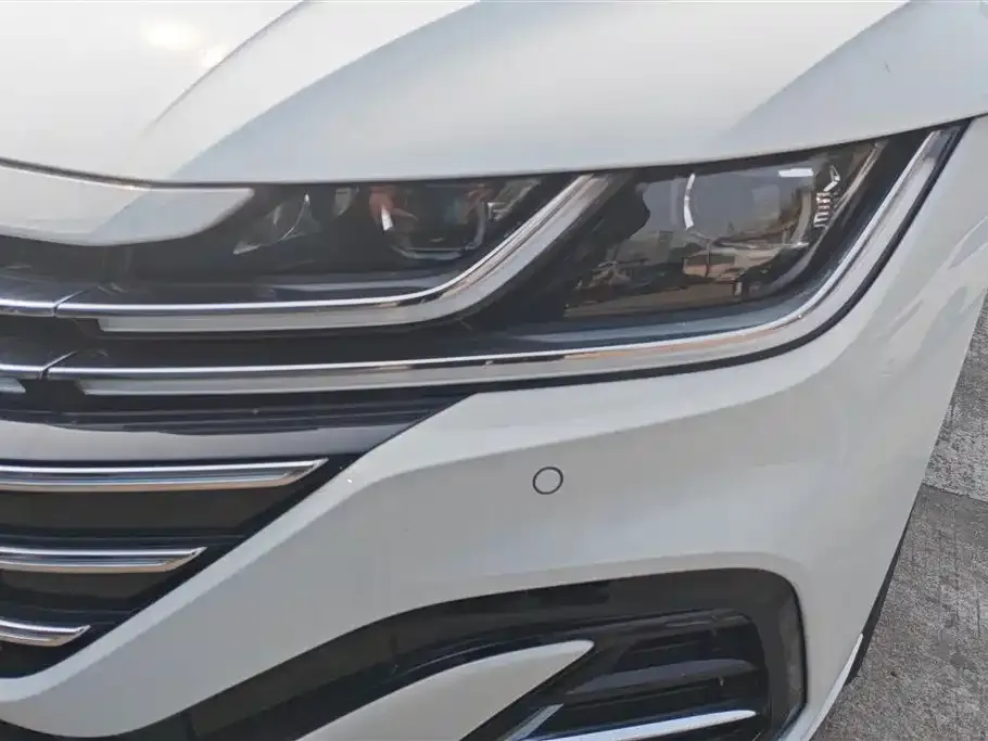 Volkswagen CC 2024 из CN, фото 4
