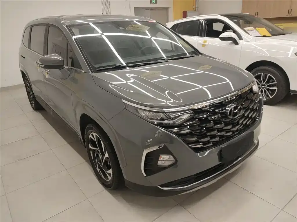 Hyundai Custo — фото 3