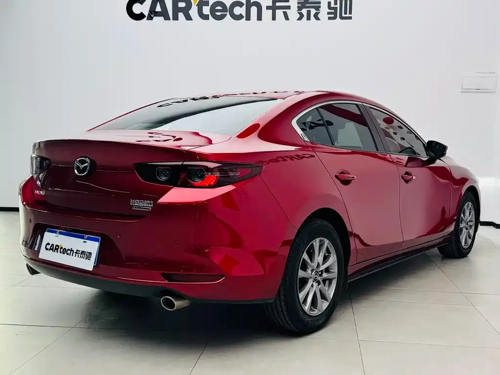 Mazda 3 Axela 2023 из CN, фото 6
