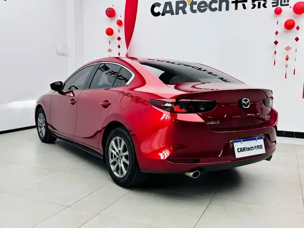 Mazda 3 Axela 2023 из CN, фото 7