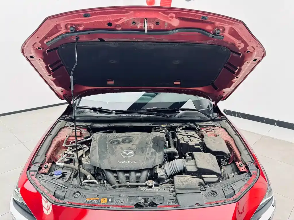 Mazda 3 Axela 2023 из CN, фото 8