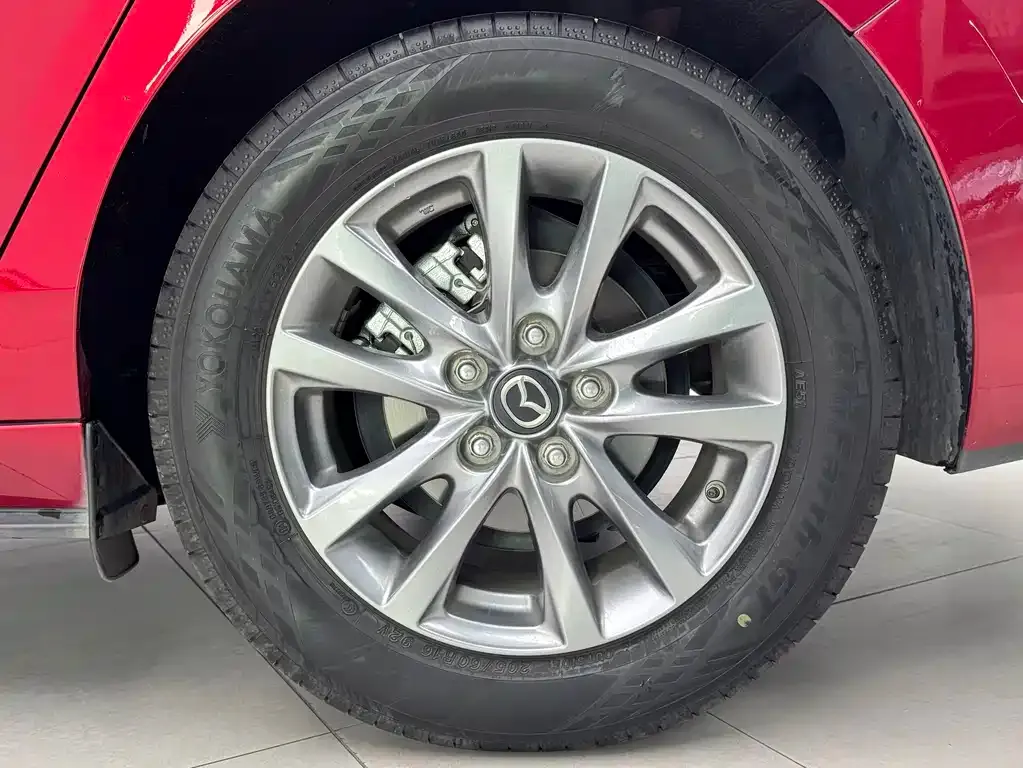 Mazda 3 Axela 2023 из CN, фото 9