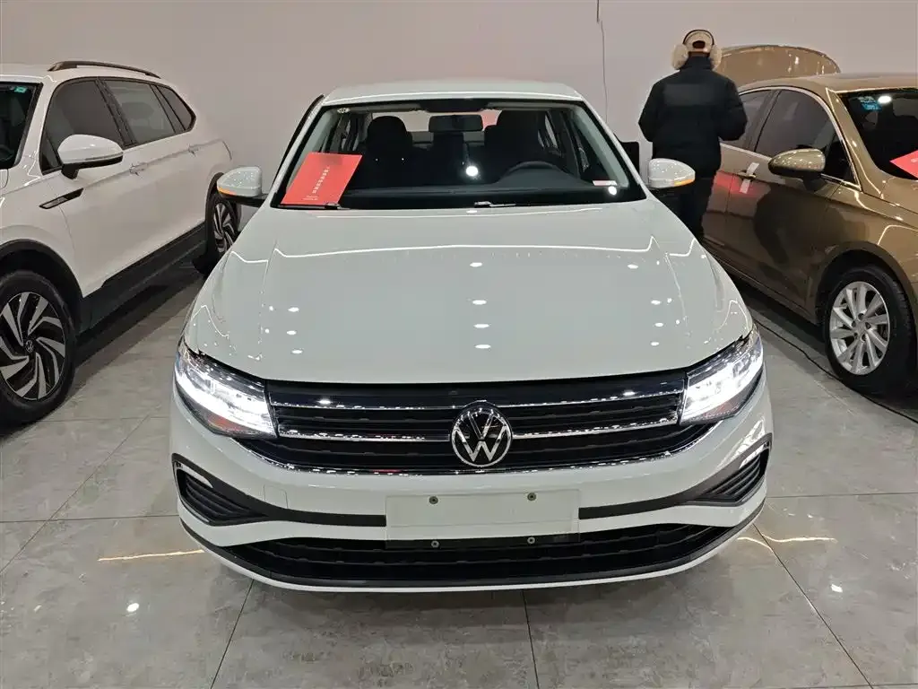 Volkswagen Bora 2024 из CN, фото 8