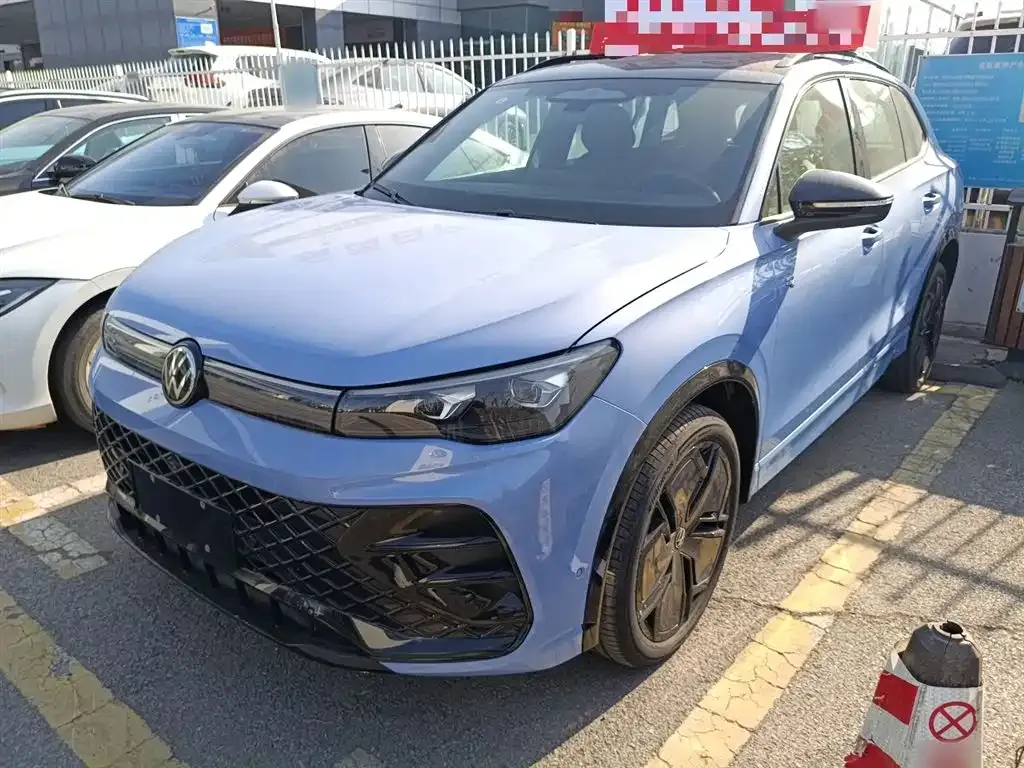 Volkswagen Tiguan L 2024 из CN, фото 3