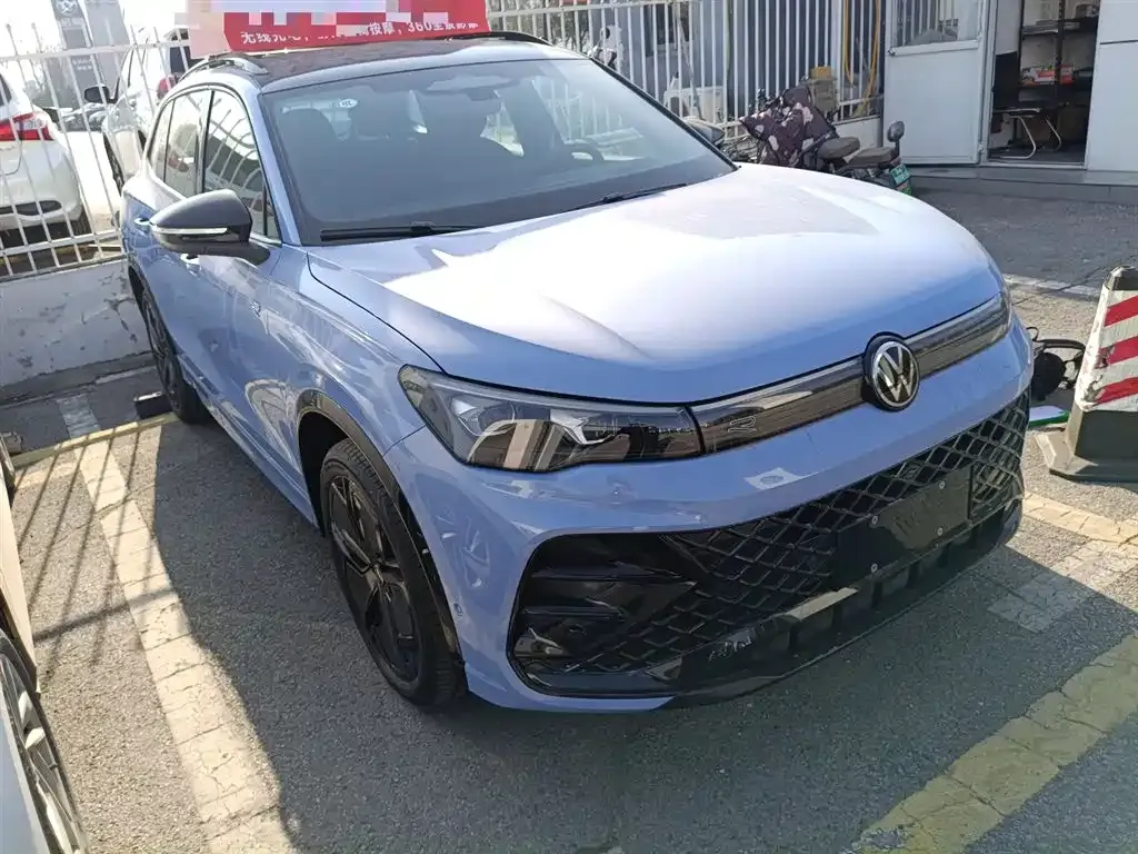 Volkswagen Tiguan L 2024 из CN, фото 5