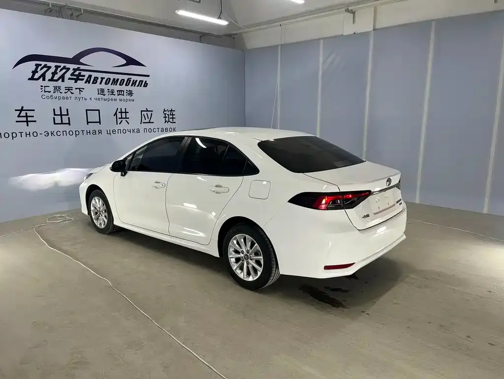 Toyota Corolla 2022 из CN, фото 8