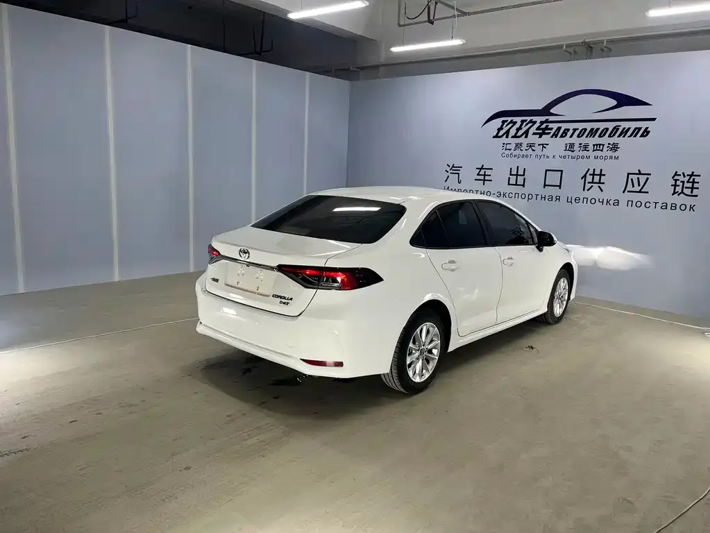 Toyota Corolla 2022 из CN, фото 7
