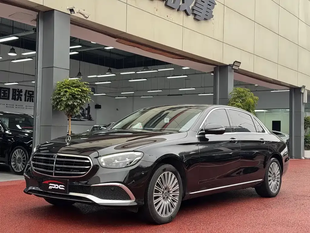 Mercedes-Benz E-Class 2022 из CN, фото 1