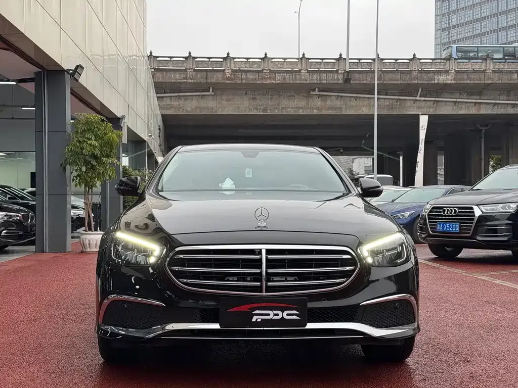 Mercedes-Benz E-Class 2022 из CN, фото 10
