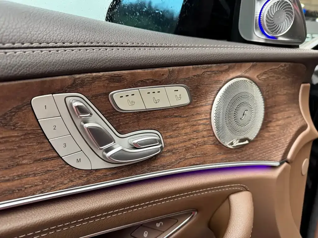 Mercedes-Benz E-Class 2022 из CN, фото 9