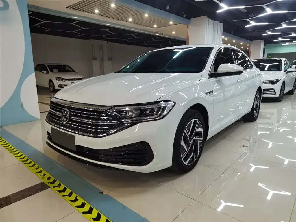 Volkswagen Sagitar 2023 из CN, фото 1