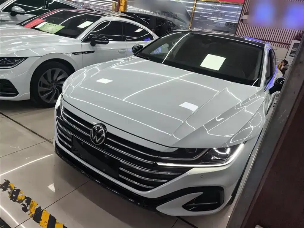 Volkswagen CC 2022 из CN, фото 4