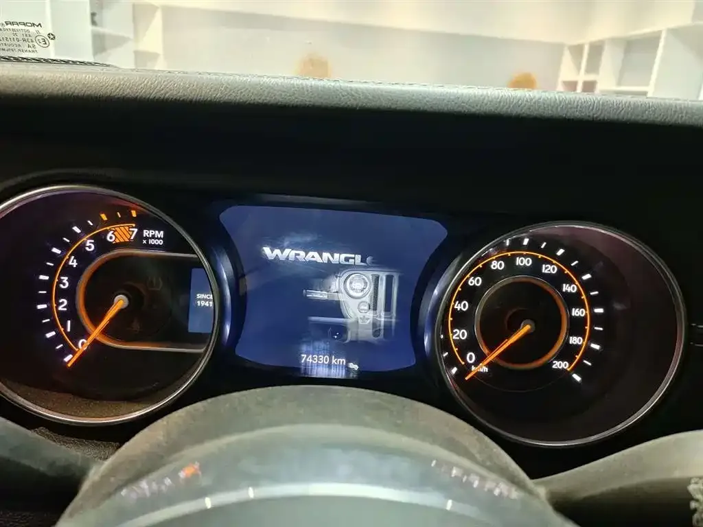 Jeep Wrangler 2021 из CN, фото 5