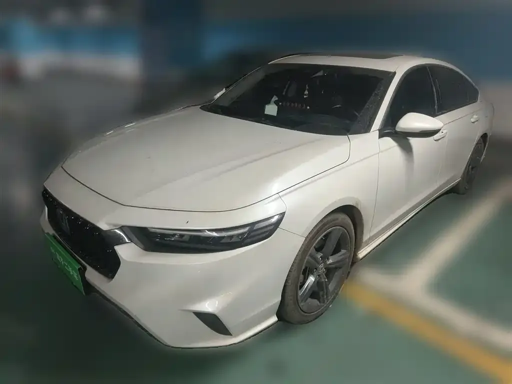 Honda Inspire 2023 из CN, фото 1